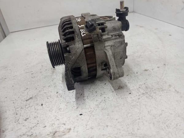 ALTERNATEUR MAZDA 80A - Vue 3